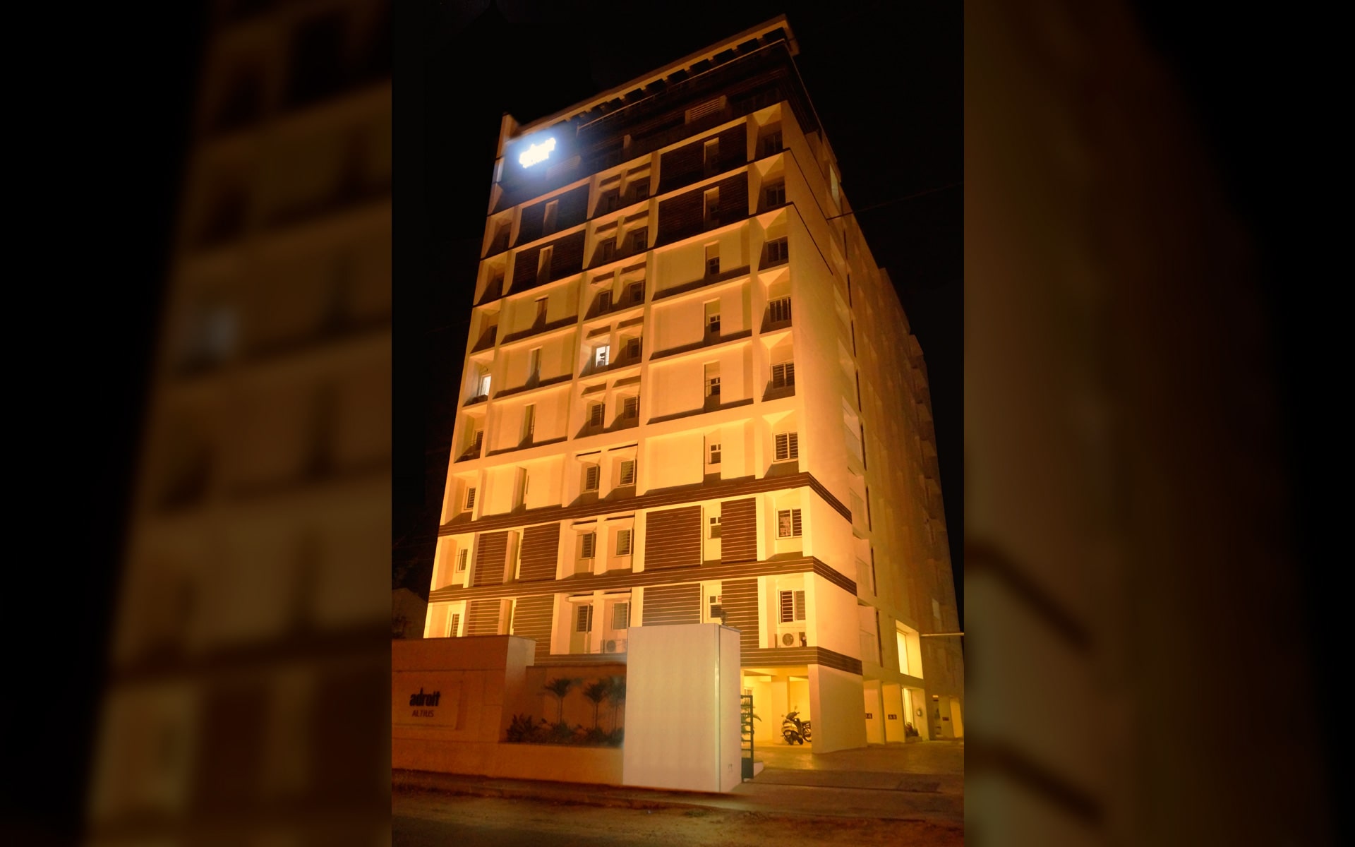 Adroit Sirius Elevation